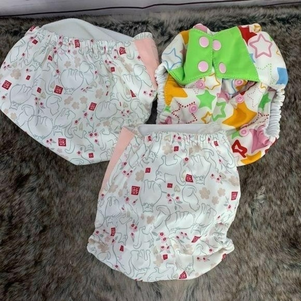 Baby Wizard Girls Adjustable Lot of 3 Cat and Stars Cloth Diapers